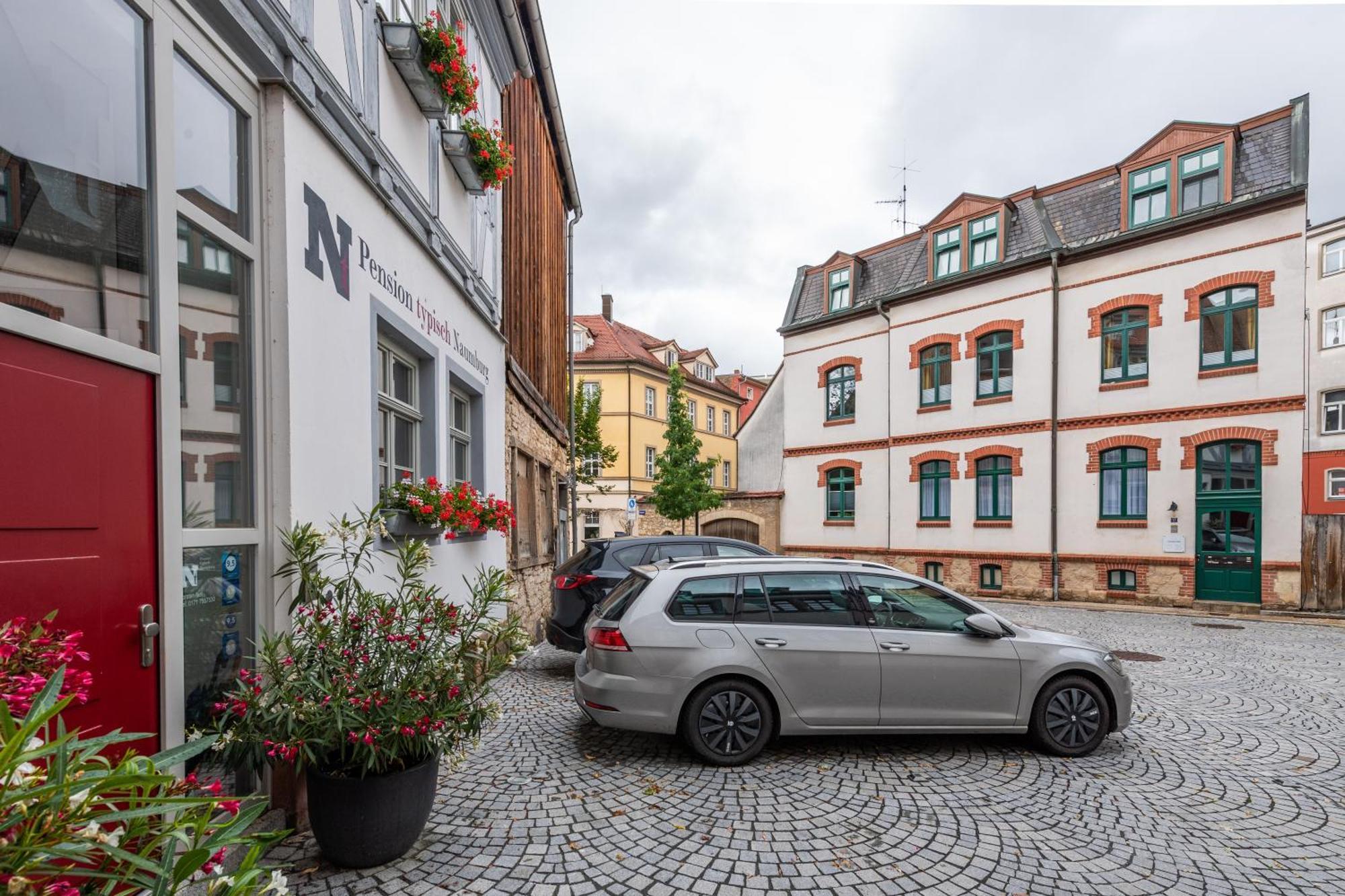 Pension Typisch Naumburg Naumburg  Exterior foto